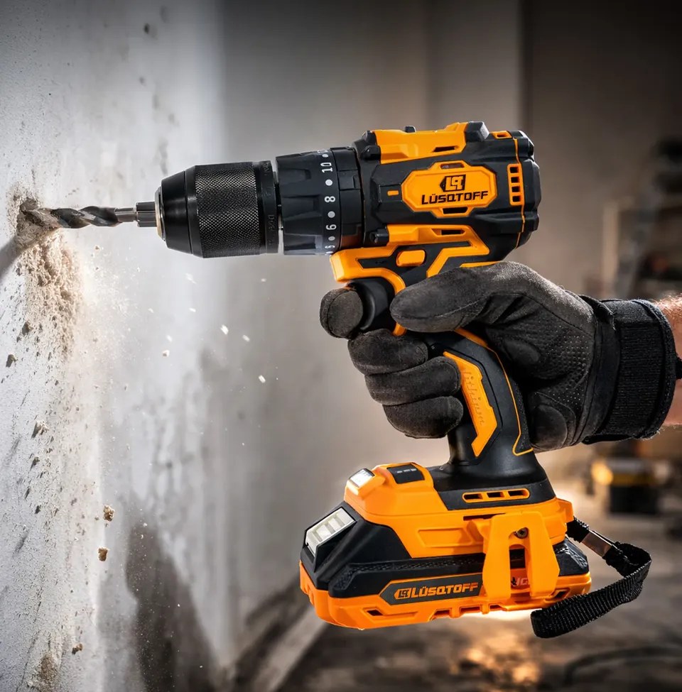 Taladro Lüsqtoff TIL45131-8BK perforando pared con mecha